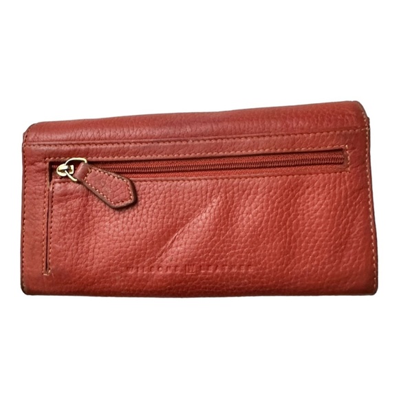 Wilson's Leather Wallet - Picture 2 of 4
